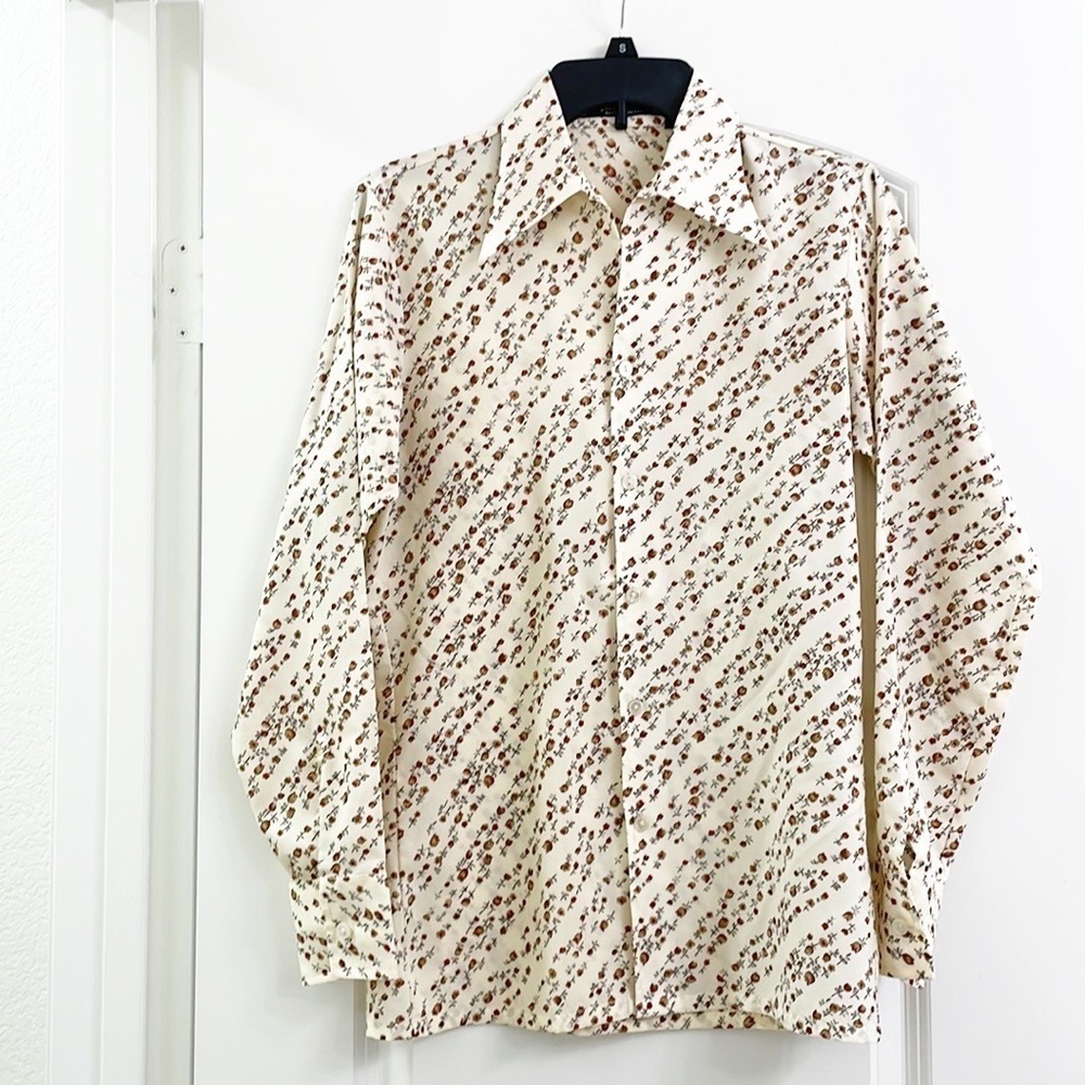 Van Heusen cream floral print long sleeve button down shirt